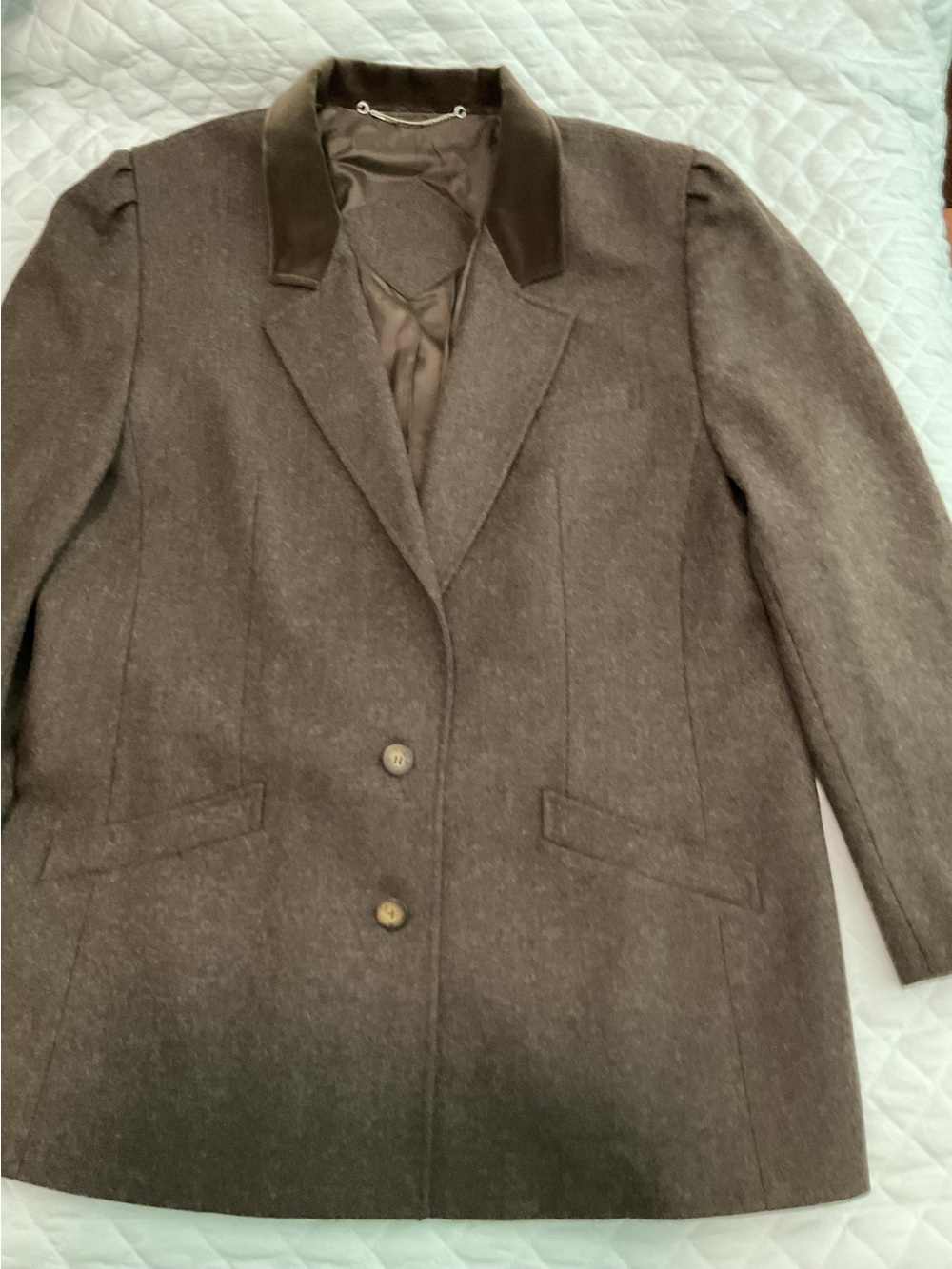 Vintage Basler Wool Single-Breasted Blazer w/ Velvet Collar Gathered Shoulder
